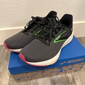 Brooks Launch 10 Sneakers Women's US 9 Black Running Shoes